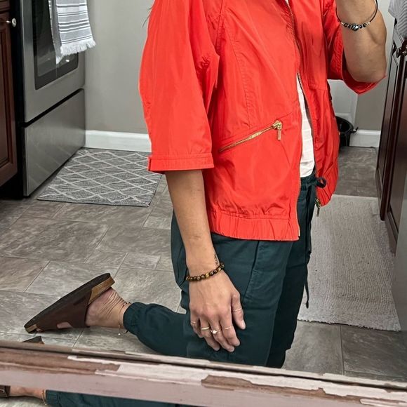 NWT Zenergy by Chicos Orange Rain Coat w Gold Embellishments Size : 1 - Picture 11 of 12